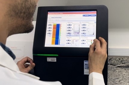 Image: The machine learning model can predict the aggressiveness of certain types of tumors based on specific proteins (Photo courtesy of Tathiane Malta/USP)